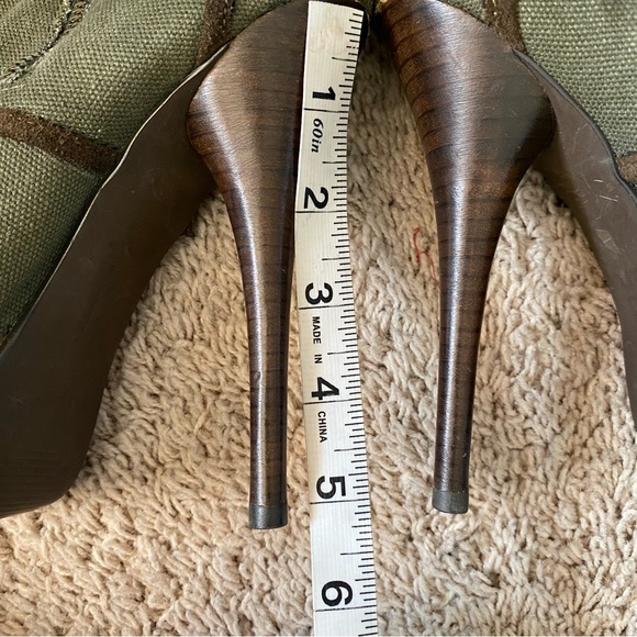 Army Green Platform High Heel Lace Up Booties, Size 7 - Picture 13 of 15